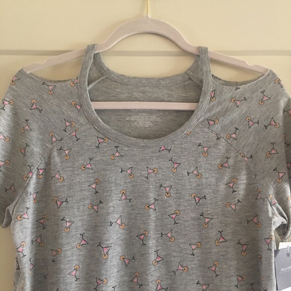 Greyson/Threads Top - Picture 2 of 5